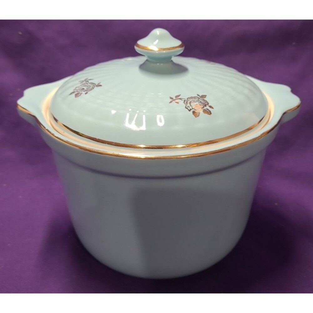 VTG Hall China for Forman Family light blue and gold Bean Pot
